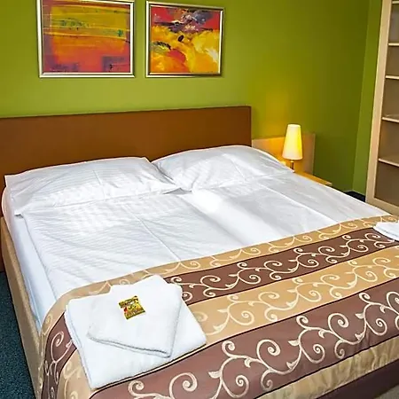 Hotel Rieger Garni 3*